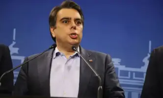 От Фейсбук профила на Симеон ДянковПравителството може да не дава