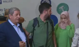 Прибраха се част от първите евакуирани българи от Газа