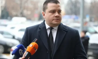 След поредния неуспешен девети опит при който депутатите успяха да