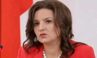 Главният секретар на Народното събрание Стефана Караславова е отстранена от