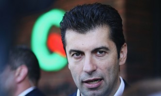 България не зависи от решението на Гърция как да плаща