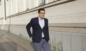 Напоследък г н Борисов често се шегува но сериозните неща са