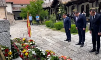 Делегация от България и македонски българи почетоха легендарния войвода Гоце Делчев