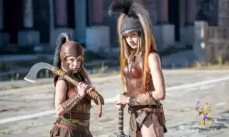 Любимките на България Боряна Калейн и Стилияна Николова въоръжени