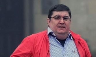 Журналистът Огнян Стефанов без никакво притеснение се подписа под коментар