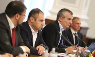 Актуализират методологията на обучение на шофьорите като ще се залага