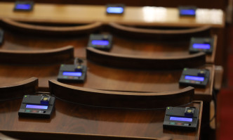 Парламентът гласува вота на недоверие на кабинета Петков