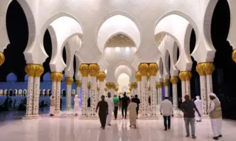 Обединените арабски емирства се съгласиха да ограничат реекспорта на стоки