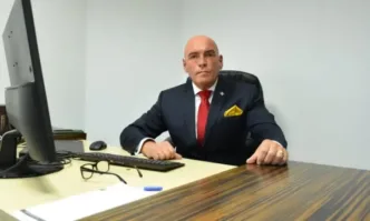 Атаката с бомбените заплахи има за цел да всява паника