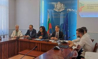 Въвеждат се електронни направления и епикризи в болниците от 1