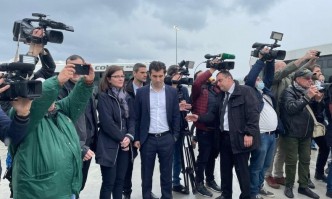 От Фейсбук профила на Христо СтояновКИРО И ПРИКАЗКА ЗА СТЪЛБАТА Спомняте