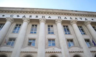 При извършените следствени действия в имоти на обвиняеми част от