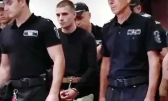 Според съдийте 18 годишният може да се укрие или да извърши