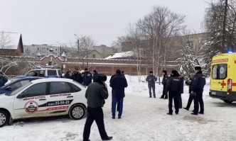 Тийнейджър се самовзриви в руска православна гимназия
