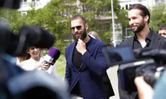 Инфлуенсърът и бивш кикбоксьор Андрю Тейт е обвинен в изнасилване