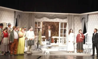 Спектакълът Службогонци на Драматичен театър Ловеч е удостоен с престижна