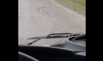 Шофьор показа състоянието на пътя при Капитан Андреево (ВИДЕО)