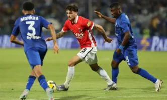 Левски загуби с 0:2 от АЗ Алкмаар пред 32 000 фенове