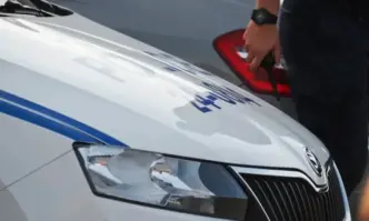 Две момичета на 15 години са се сбили в голям