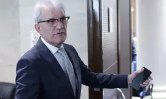 Решението е отново заради по слаби изборни резултати Областният съвет на