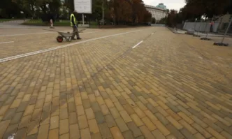 От днес се възстановява движението по жълтите павета в столицата