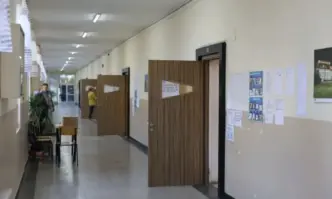 6 7 е избирателната активност към 10 00 часа Това са измерили