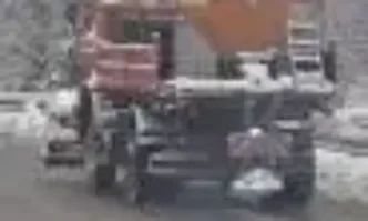 Снежната покривка в курортен комплекс Боровец е 30 см а