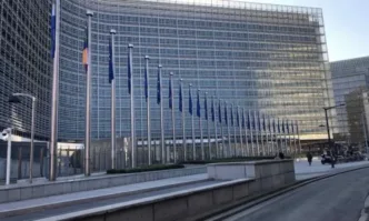 Европейският съюз разследва възможна злоупотреба с поне 11 9 милиона евро