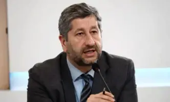 В ПП ДБ не може само да местим столовете на палубата