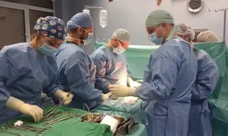 Първа бъбречна трансплантация за годината: Мъж получи шанс за нов живот в Александровска болница