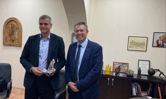 Имах удоволствието да проведа среща с ръководството и с част