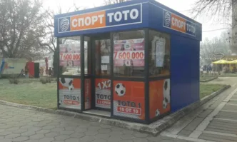 Синдикатите сезираха Инспекцията по труда за нарушения на законодателствотоСигнал на