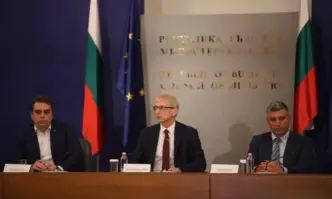 Министърът на регионалното развитие Андрей Цеков с писмо до кметовете