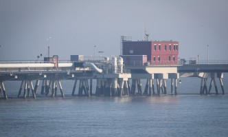 Руският газ за Германия по газопровода Ямал Европа също спря съобщава