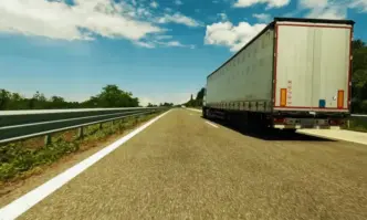 Ограничават движението на тежкотоварни автомобили по магистрала Хемус