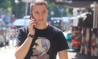 По скоро би ми изсъхнала ръката отколкото да подкрепя правителство на