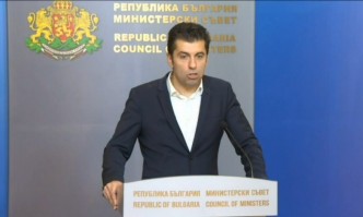 Новият премиер: уклончив за Скопие, предпочита първата му поява в Брюксел да не е тази седмица