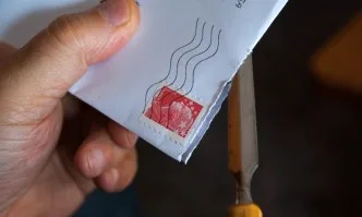 ДБ с ново разяснение: Тайната на вота по пощата щяла да се пази като се слагат два плика един в друг