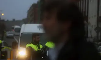 Петима души сред които три деца са били откарани в