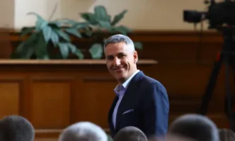 Самото сядане с ГЕРБ на една маса за преговори ни