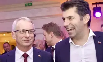 От Фейсбук профила на Георг ГеоргиевНе е време за закачки Външно