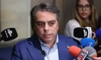 Асен Василев: Събрахме подписка за освобождаването на Антон Славчев от КПК