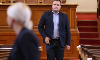 Президентът е доказал че може да е конструктивен не става