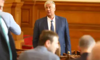 Много ги бавите Давайте ги на вълците Тази заръка даде