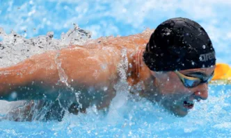 Трима българи ще плуват в полуфиналите на Европейското първенство по