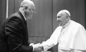 Българска правителствена делегация ръководена от министър председателя Росен Желязков ще участва