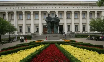 Църквата почита Светите братя Кирил и Методий