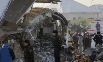 След жестоката авиокатастрофа: Ден на траур в Казахстан