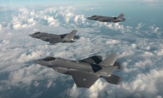 Военновъздушните сили на Кралство Нидерландия предислоцираха днес 6 април в