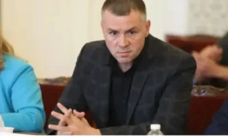 От Фейсбук профила на журналиста Татяна Кристи Тоя долен рубладжия –